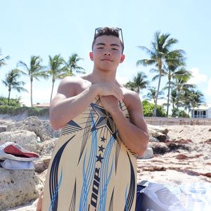 Meet your Posher, Jonathan